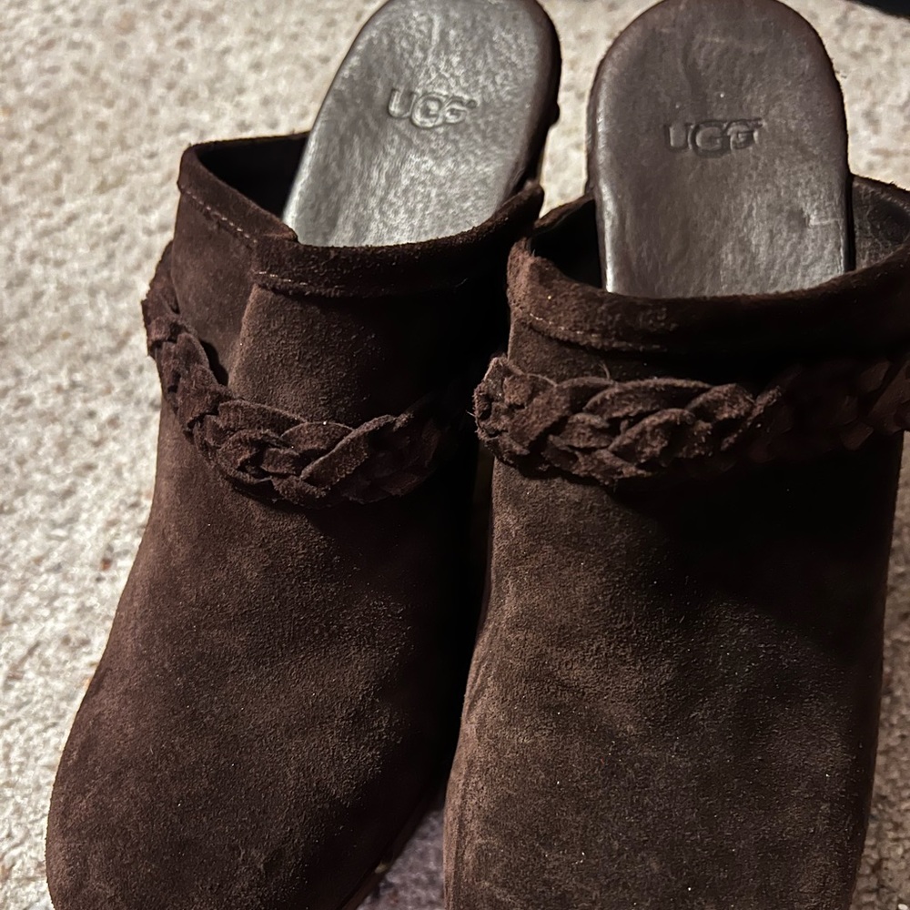 Size 9 UGG suede mules.